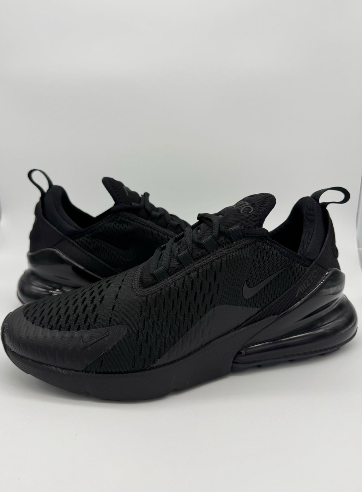 Air Max 270 "Triple Black"