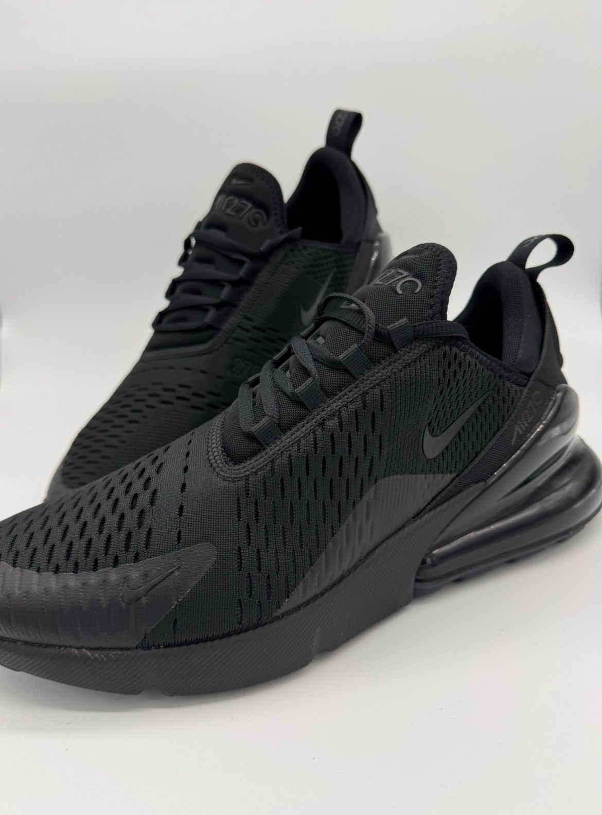 Air Max 270 "Triple Black"