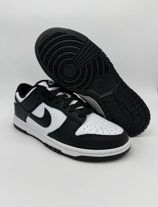 Dunk Low "Panda"