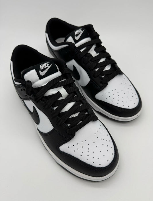 Dunk Low "Panda"