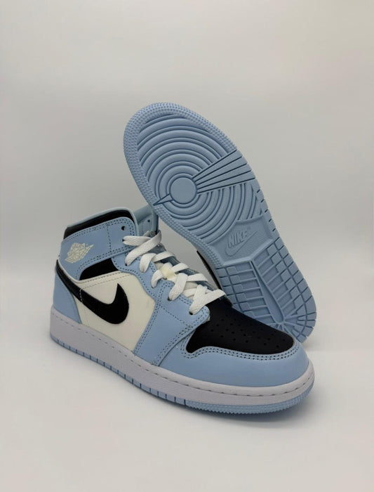 Jordan 1 Mid "Ice Blue"